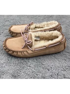 UGG Dakota Tobacco Pink Sheepskin Moccasins